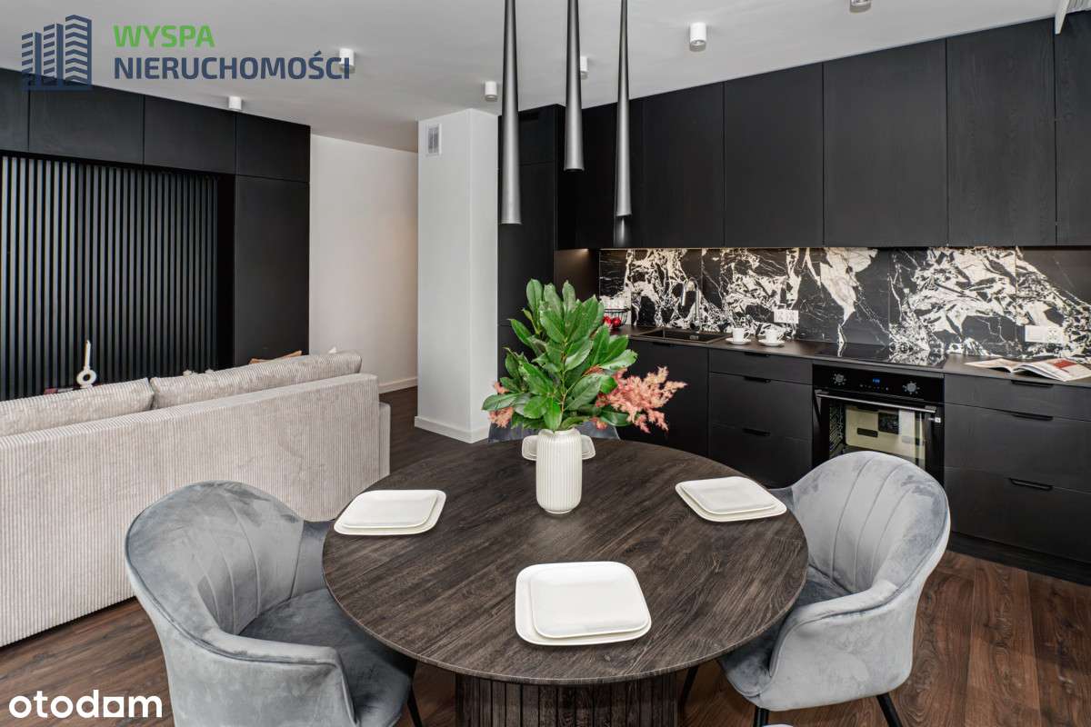 Słoneczne mieszkanie z balkonem wśród zieleni