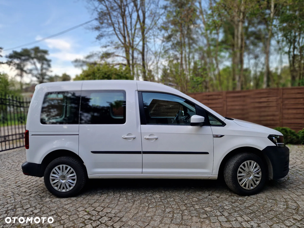 Volkswagen Caddy 2.0 TDI Comfortline - 6