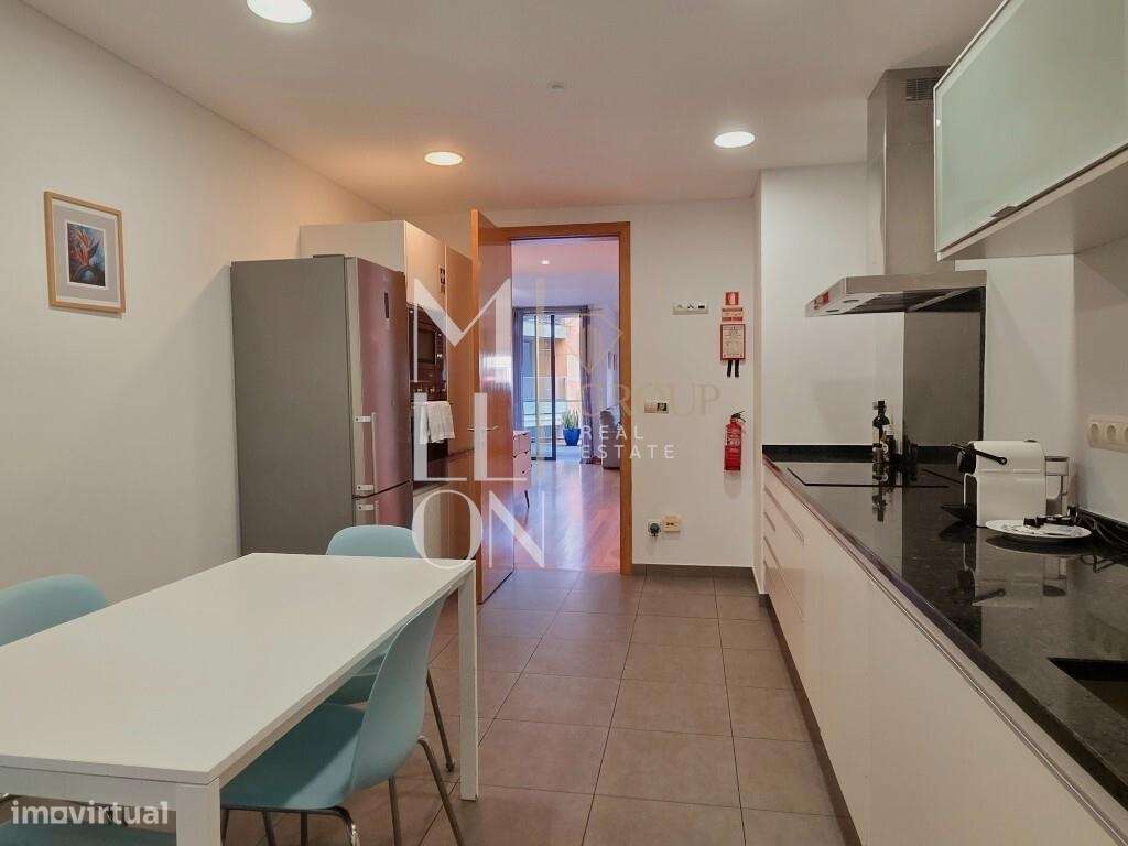 Apartamento T3 situado no condomínio privado da Quinta de São João-13