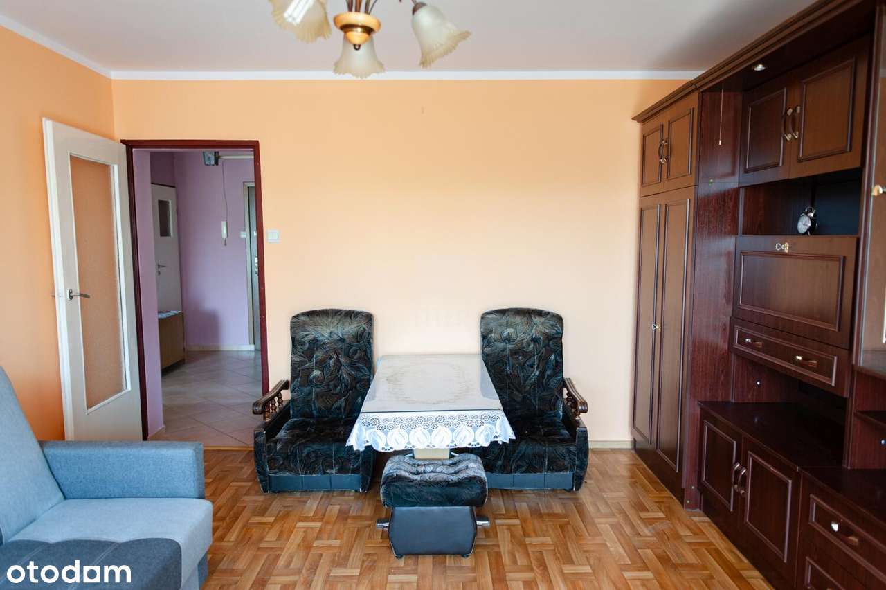 Przestronne mieszkanie na osiedlu Kombatantów-4