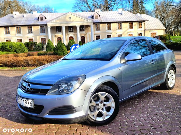 Opel Astra III GTC 1.6 Sport - 11