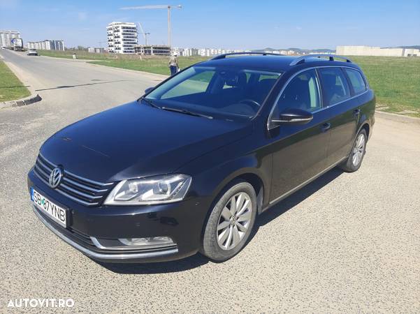 Volkswagen Passat Variant 2.0 TDI Blue TDI Comfortline - 5