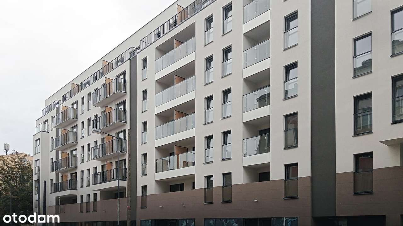 ŚWIEŻO ODDANY BLOK !! Ścisłe Centrum !!! PARKING - 10.000 PLN !!!-2