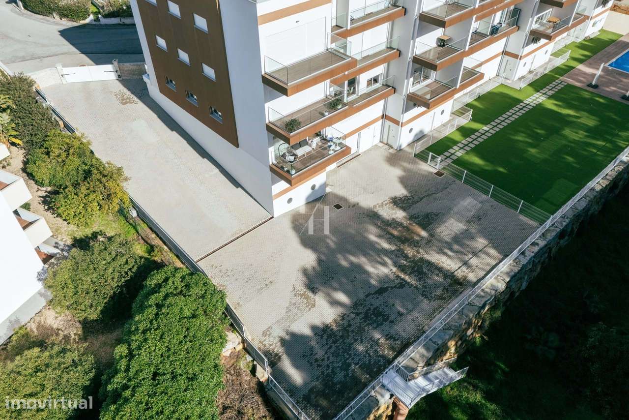 Dois lugares de garagem à venda - Areias de S. João, Albufeira. - Grande imagem: 2/14