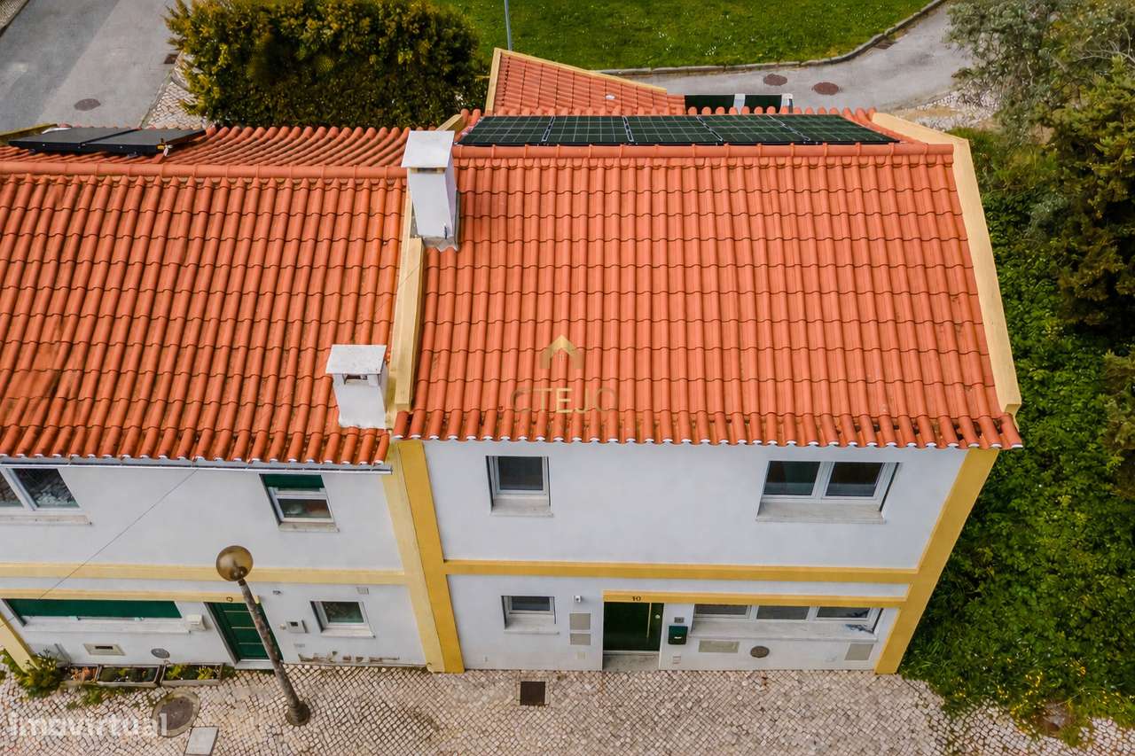 Moradia T2 Moderna com Pátio, Varanda e Chão Radiante – Bairro da Petr-37