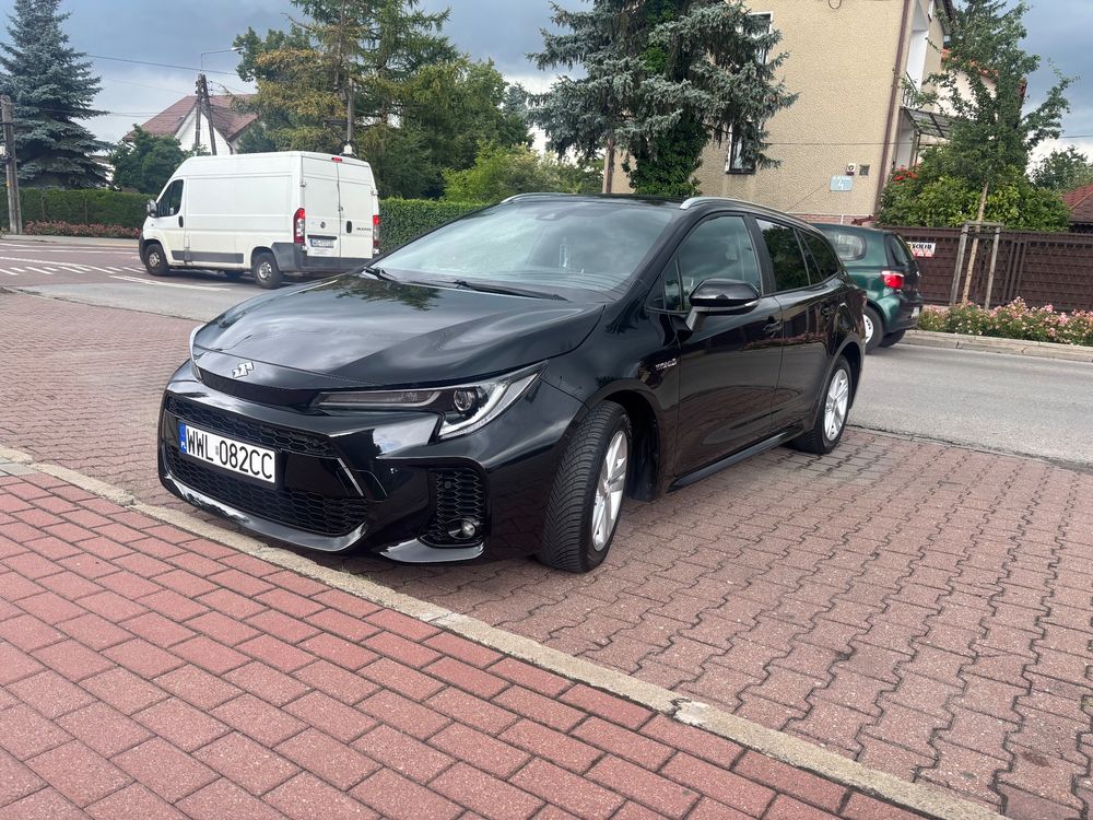 Suzuki Swace 1.8 Hybrid CVT Comfort+ 2022