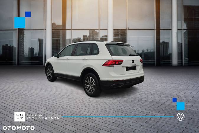 Volkswagen Tiguan - 3