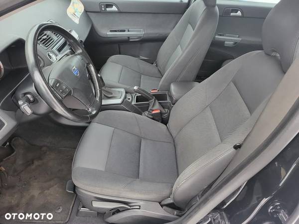 Volvo V50 2.0D Summum - 3