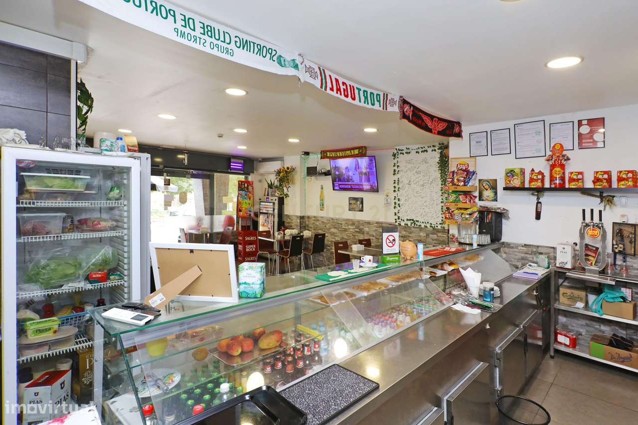 Loja no Lumiar, preparada para abrir o seu próprio negócio (café/paste-8