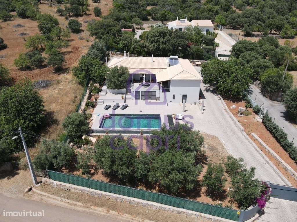 Moradia T4 com Piscina em Cerro da Mesquita - São Brás de Alportel-38