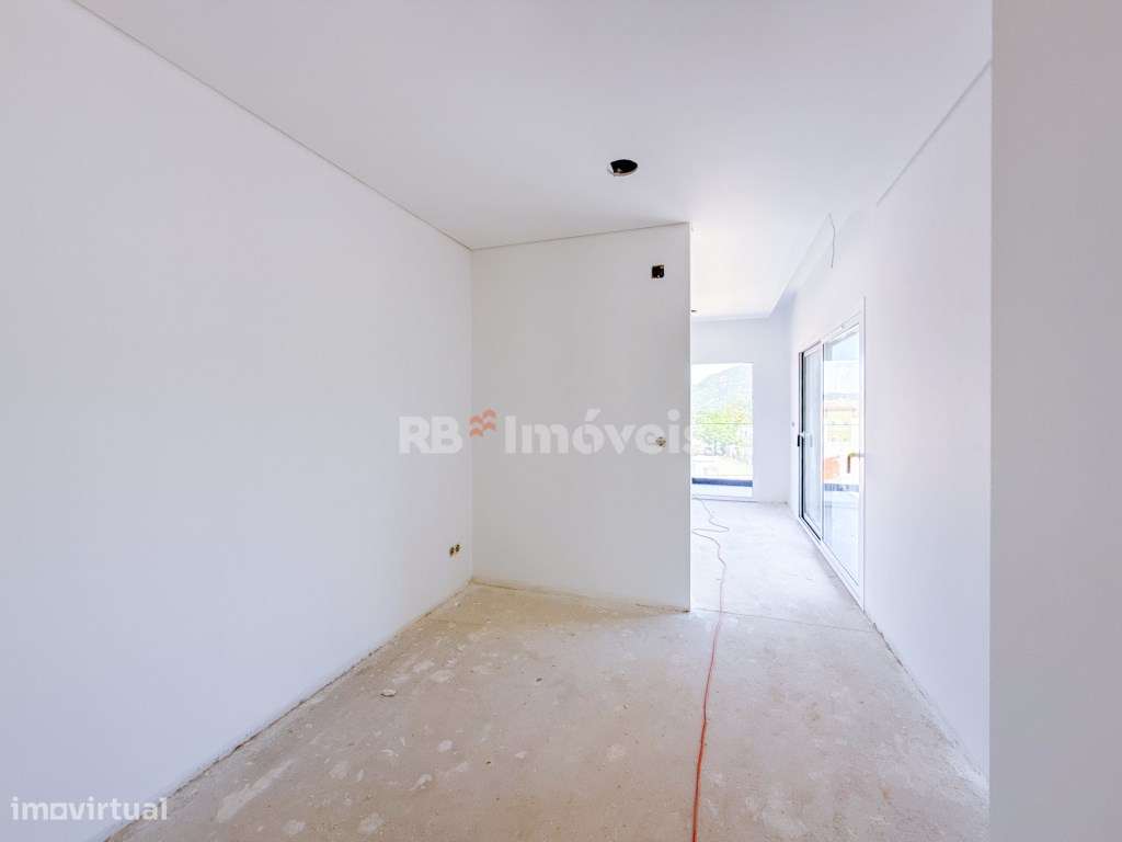 Moradia Nova T3, Vista Rio - Urbanização Martinela, Ferreira do Zêzere-18