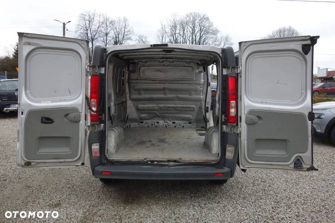 Opel Vivaro , Navigacja , Bluetoot , Ładowność 1070 kg - 12