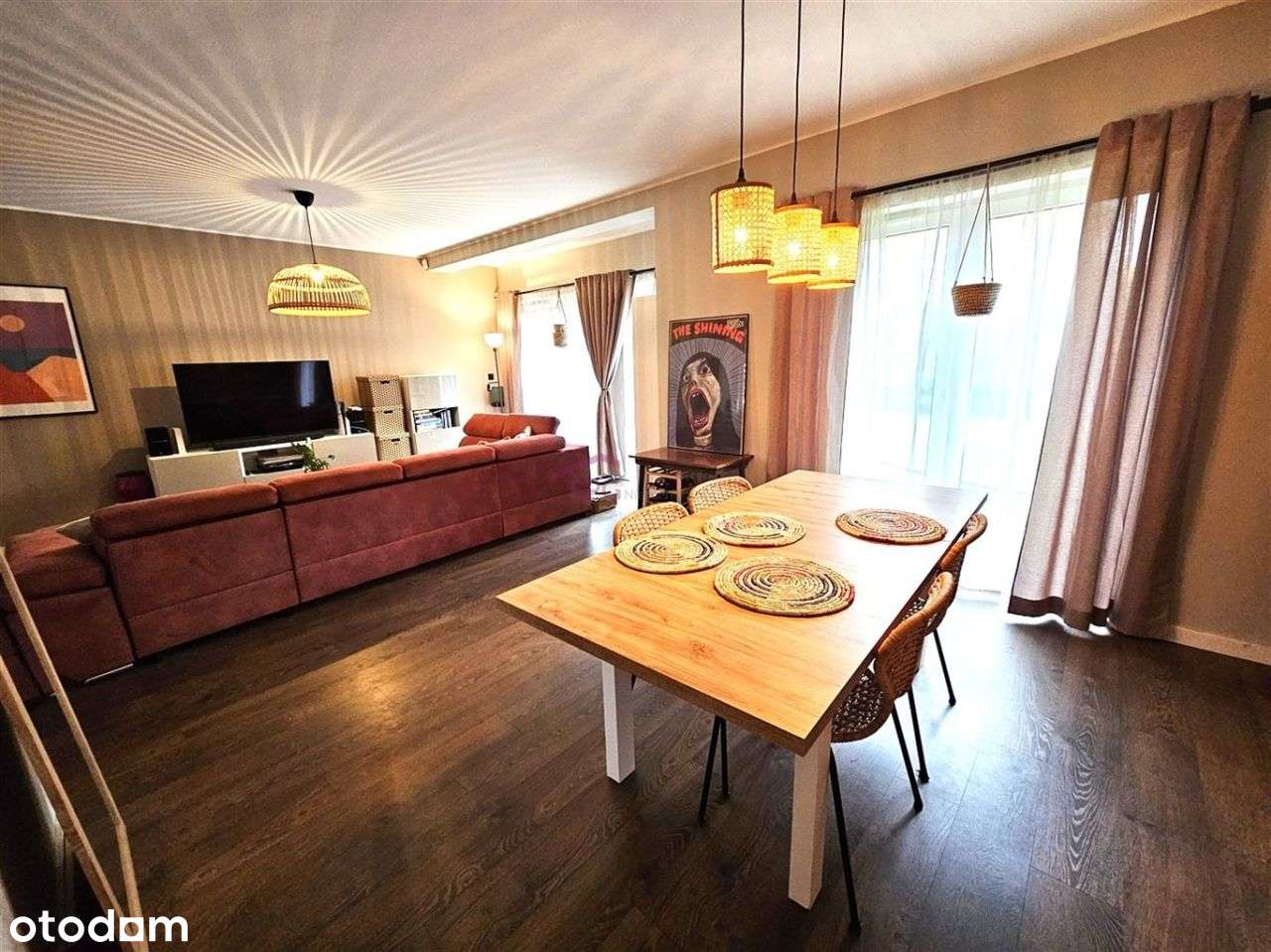 Dom na zamkniętym osiedlu – wyposażenie w cenie!-5