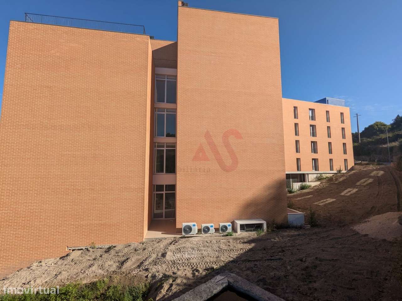 Apartamento T1 a 2 minutos da Universidade do Minho - Guimarães - Grande imagem: 3/10