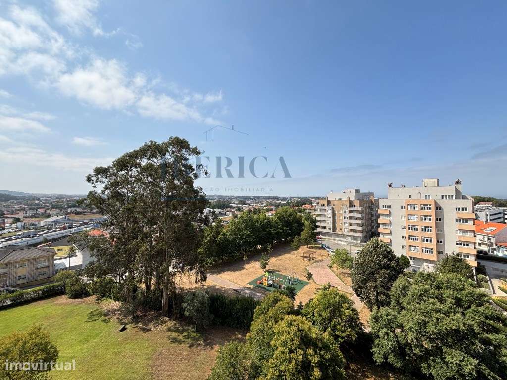 T2+1 com Vista Desafogada e Garagem fechada | Vilar do Paraíso-6