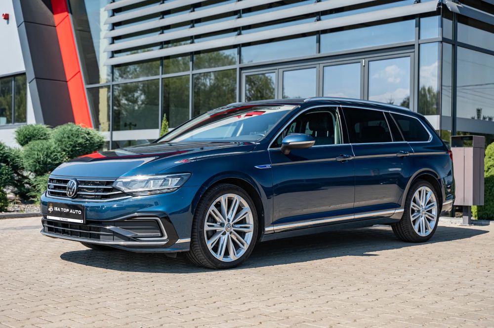 Volkswagen Passat B8 [2014 - Prezent] 1.4 TSI DSG GTE 2021