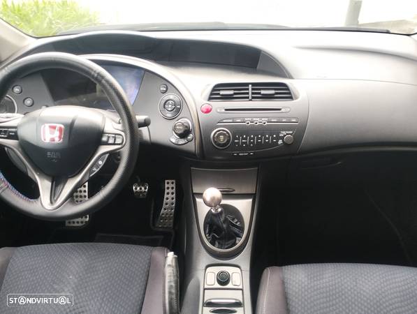 Honda Civic 1.4 i-VTEC Elegance - 10