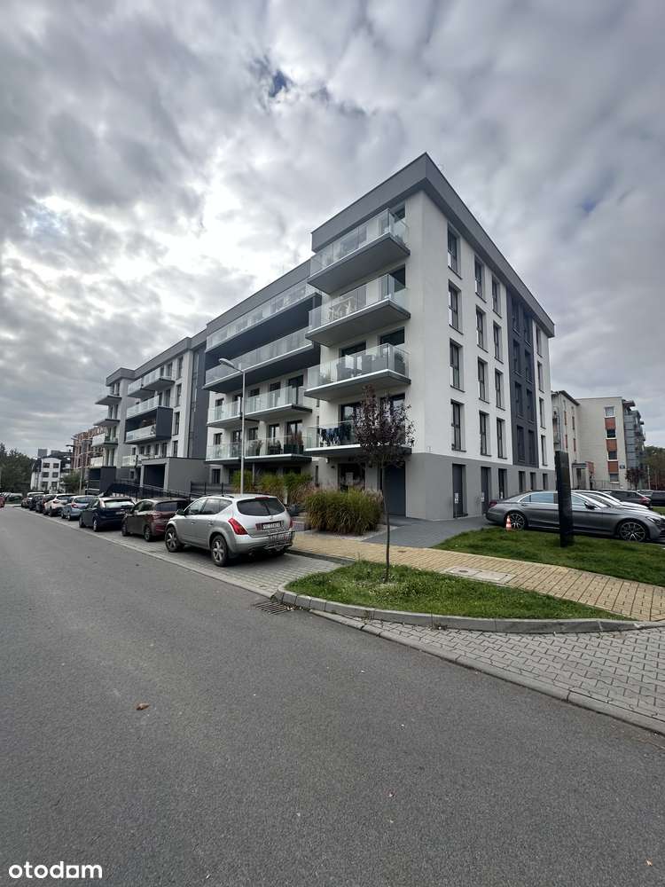 2 pokoje z ogródkiem, komórką lok., mcem w garażu podziemnym-13