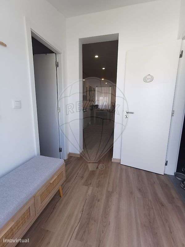 Moradia T2 para venda-5