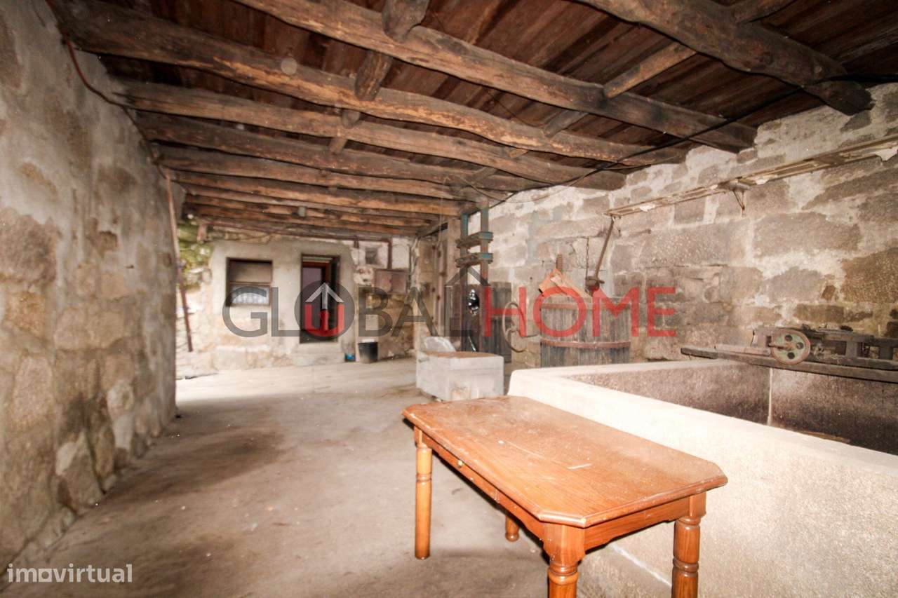 Quinta para Reabilitação com 1.251 m² em Águas Santas-27