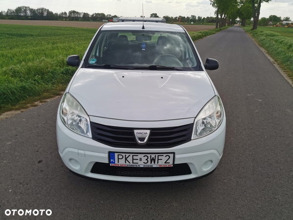 Dacia Sandero 1.2 16V Laureate - 8