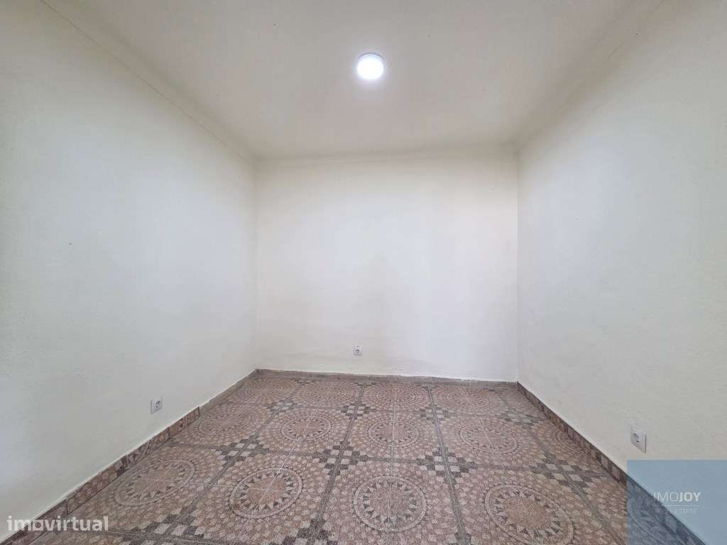 Moradia T3 em Mem Martins - Grande imagem: 3/18