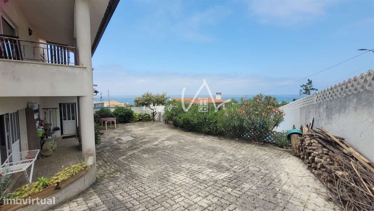 Moradia com vista mar na Murtinheira-28