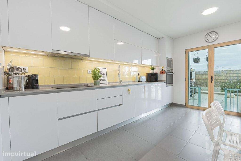 Apartamento T3 em São Pedro da Cadeira de 120 m2 - Grande imagem: 5/28