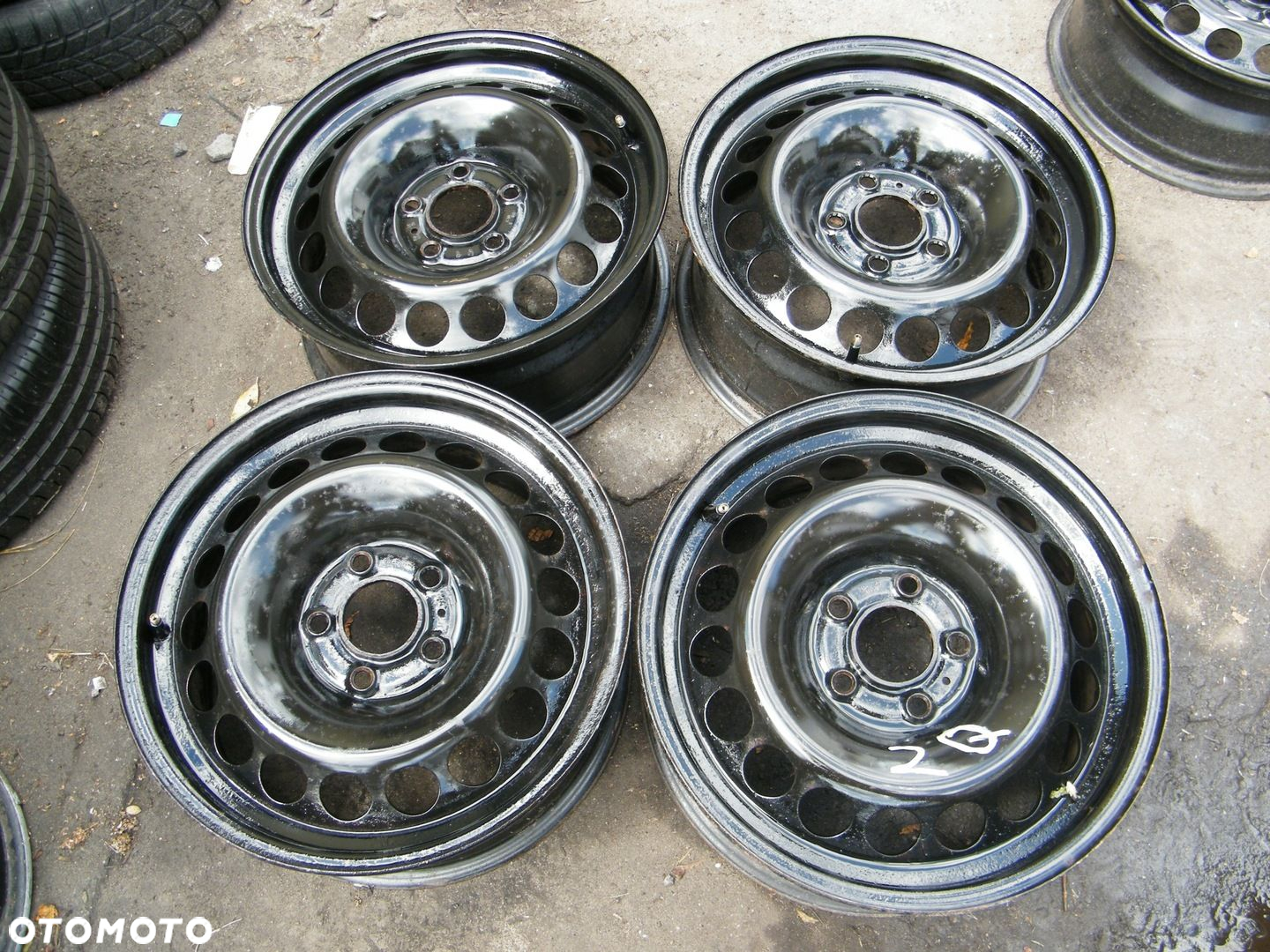 18k 5X112 R16 ET39 AUDI A4 B8 7JX16 66,6 mm - 2