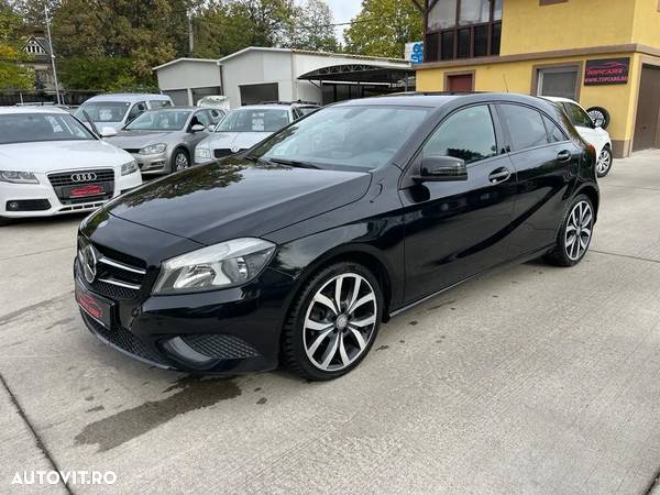 Mercedes-Benz A 180 (BlueEFFICIENCY) - 1