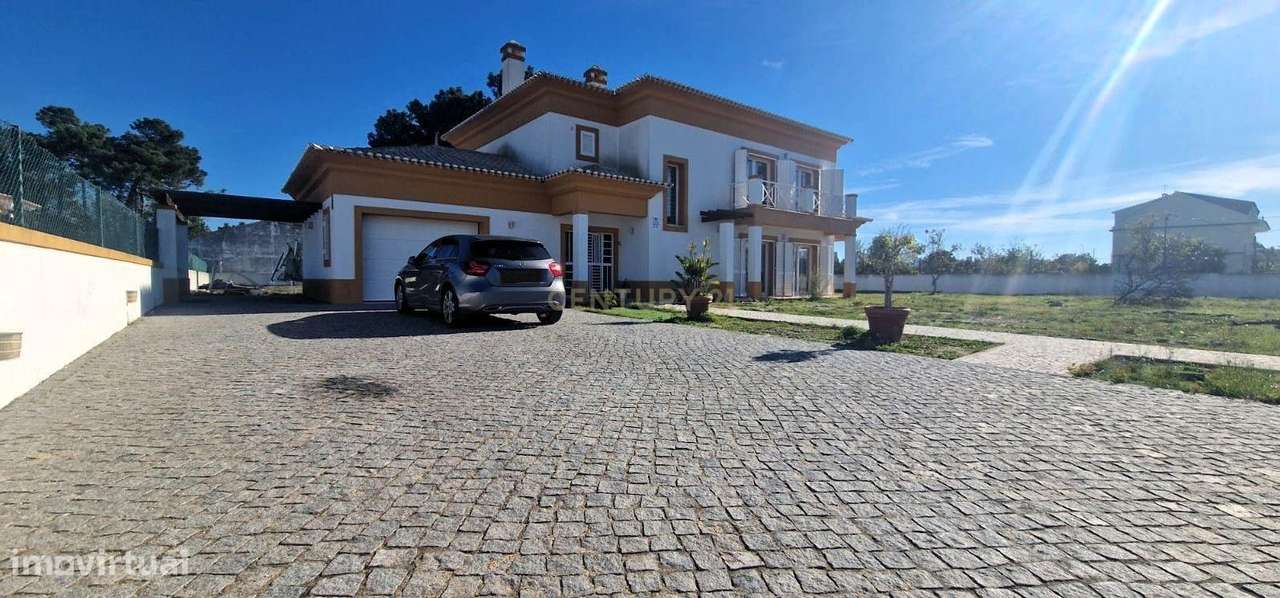 Moradia independente T4  Quinta do Conde - Grande imagem: 2/36