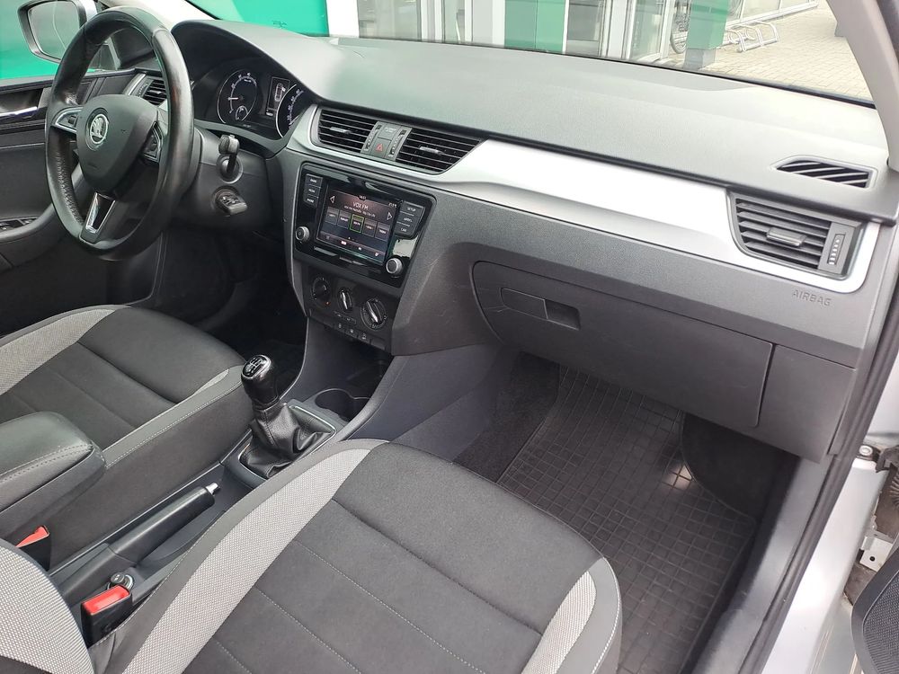 SKODA RAPID Ambition 1.0 TSI 110 KM Salon PL ASO VAT-23%