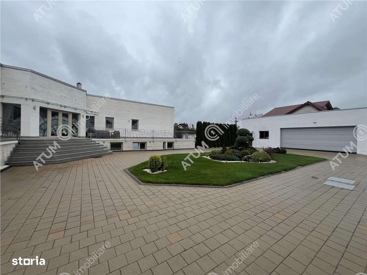 Casa moderna pe un singur nivel cu 1000 mp teren in Selimbar-0