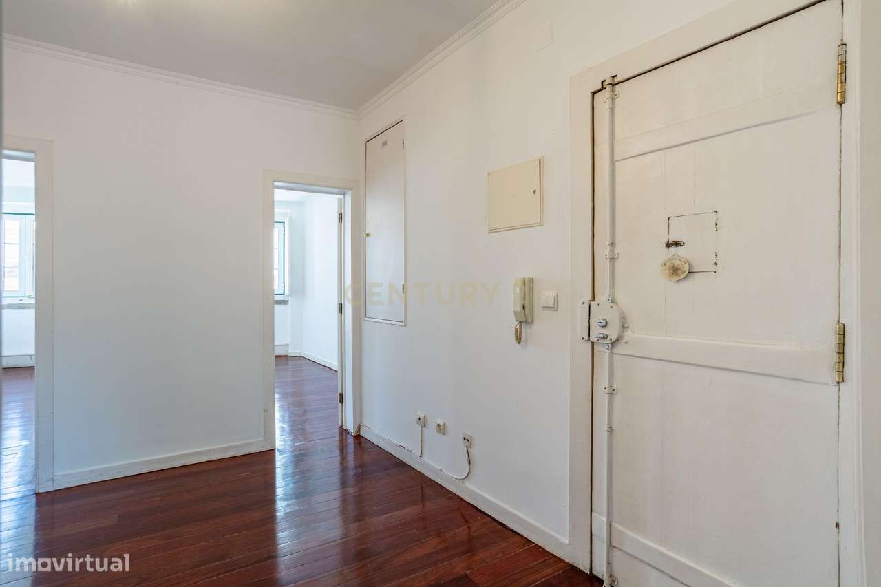 Apartamento T2 Duplex no Coração de Lisboa. - Grande imagem: 2/30