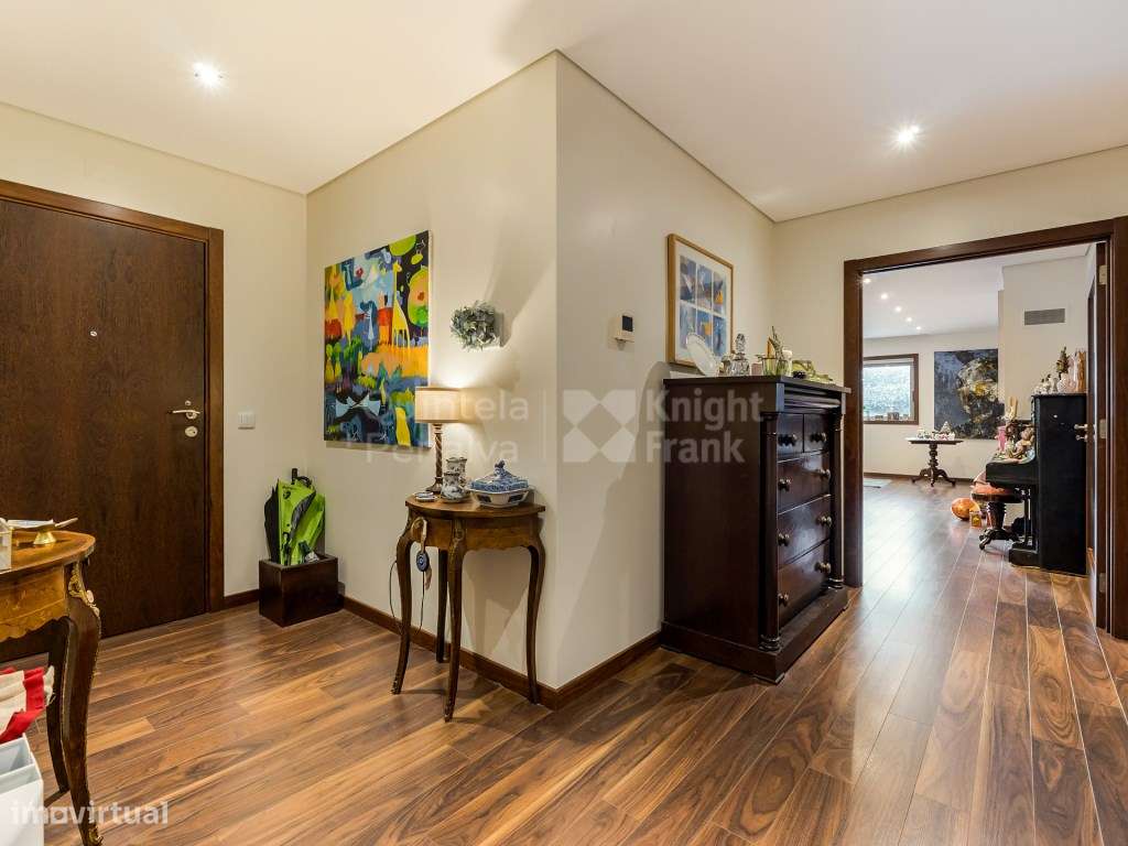 Apartamento T4 para venda no centro da Maia, Porto - Grande imagem: 5/25