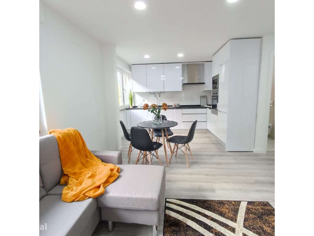 Apartamento T3 na Avenida do Uruguai-8