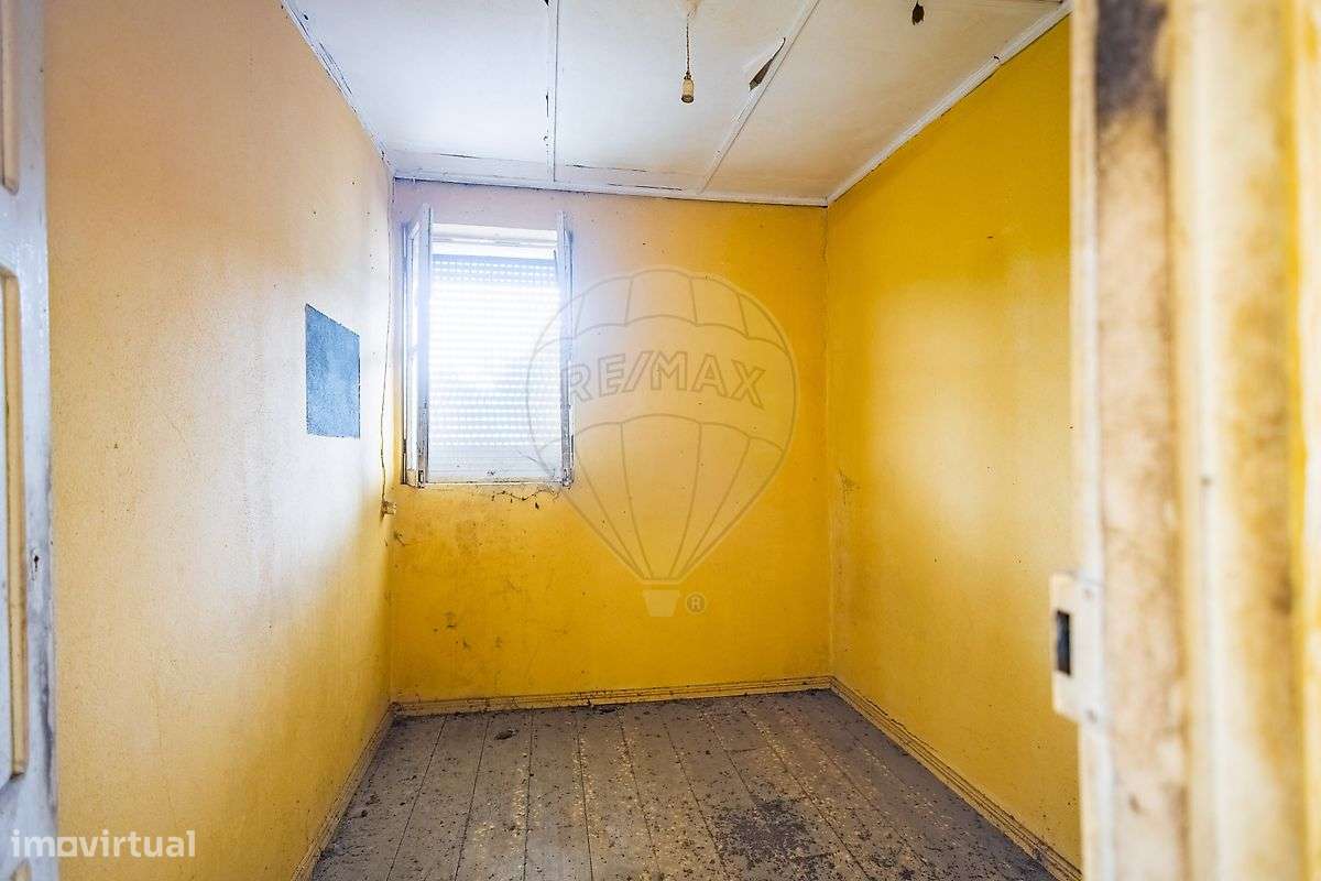 Moradia T5 para venda-7