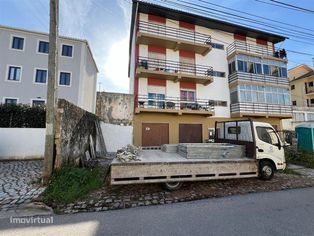 Garagem em zona do Areeiro , Alto de S.João