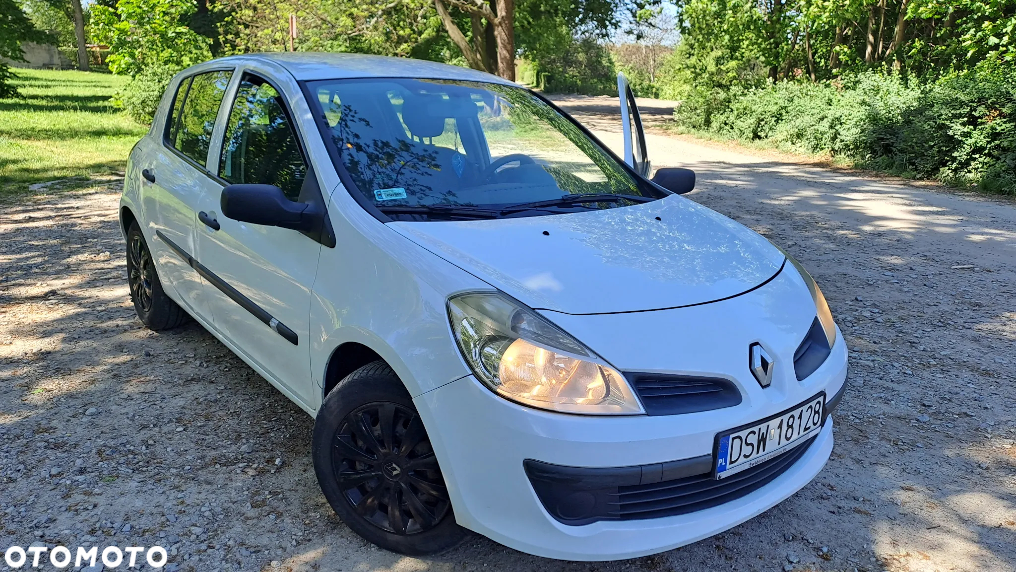 Renault Clio - 2