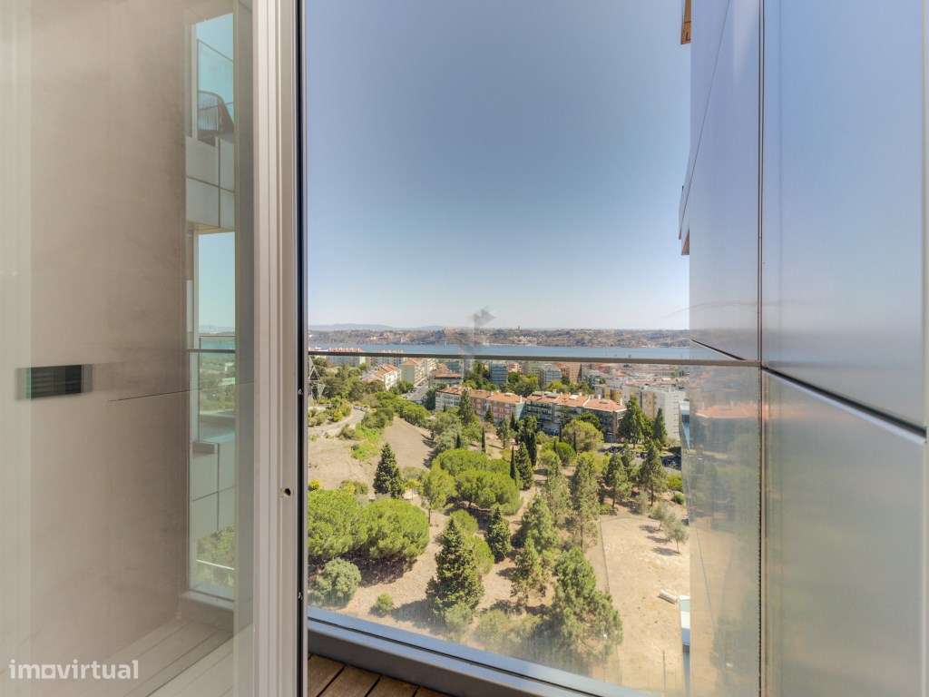 Apartamentos T4 novos a estrear de várias dimensões e orientações, ...-24