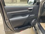 Toyota Hilux 2.8D 204CP 4x4 Double Cab AT - 16