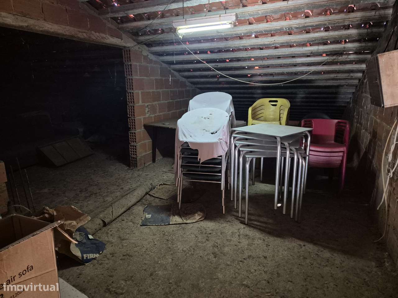 Snack-bar e minimercado em Gomes Aires, concelho de Almodovar-26