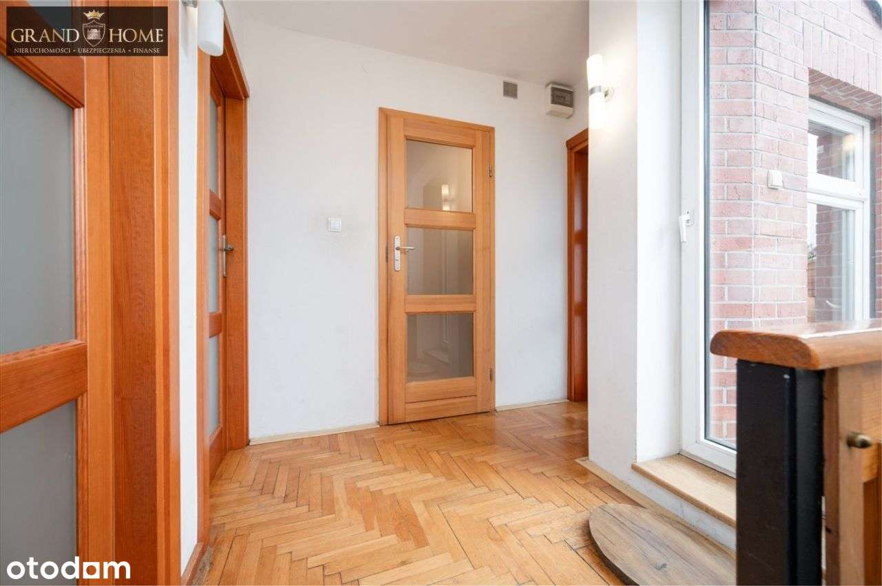 Wyjątkowe, dwupoziomowe mieszkanie z tarasem-8