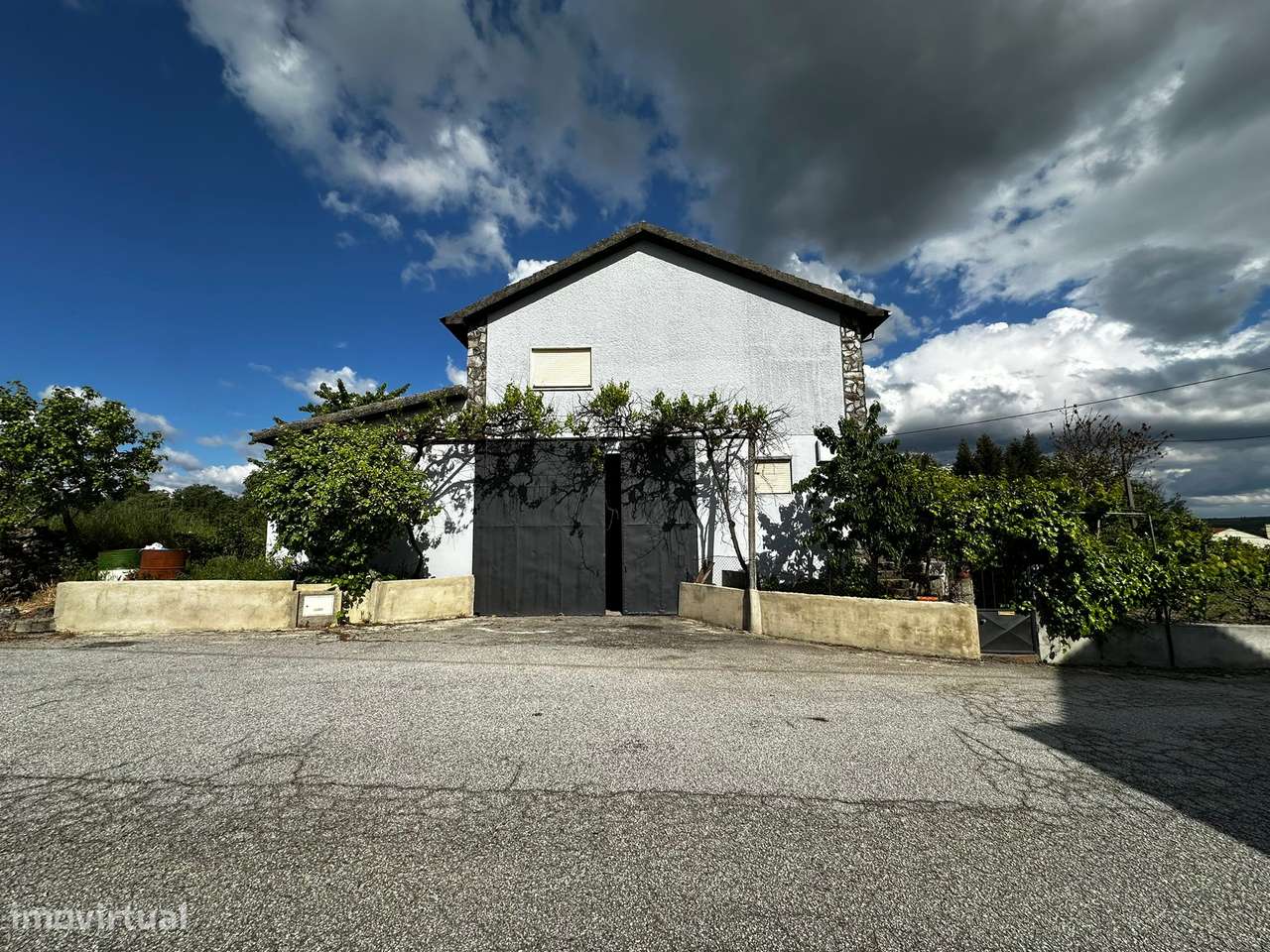 Imóvel de banco : escritura ao abrigo do simplex-24