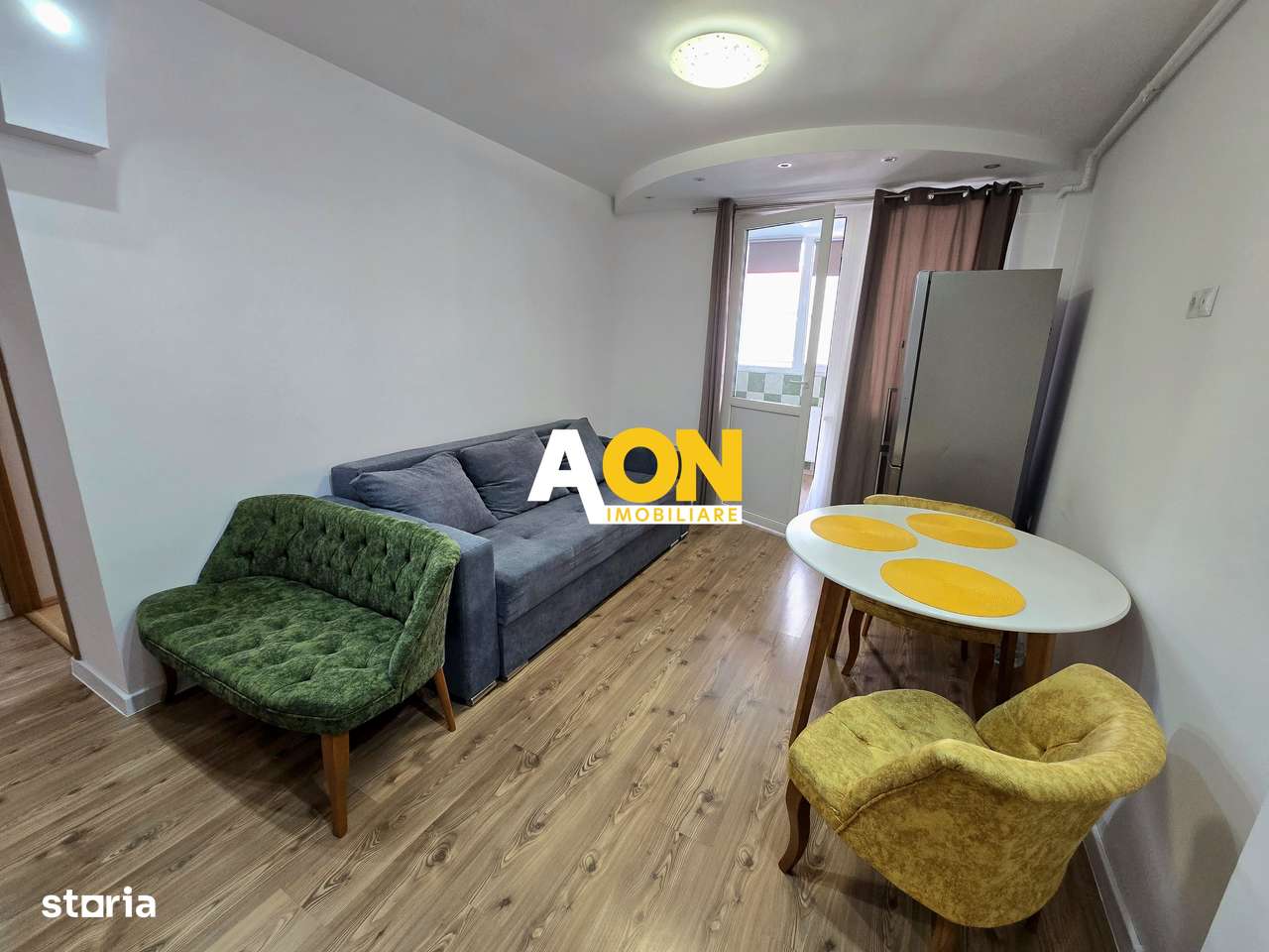 Apartament cu 3 Camere, Bloc Nou, Zona Centru - Imagine principală: 1/12