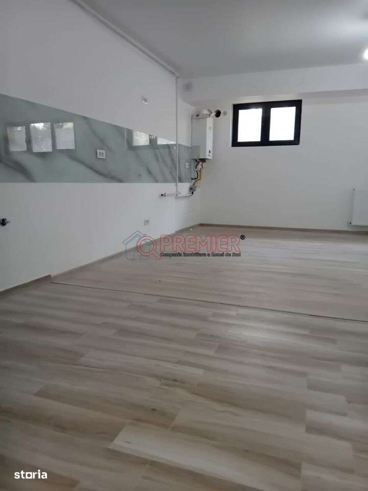 Sector 4 - Metrou Aparatorii Partriei - Garsoniera - disponibila - Imagine principală: 4/7