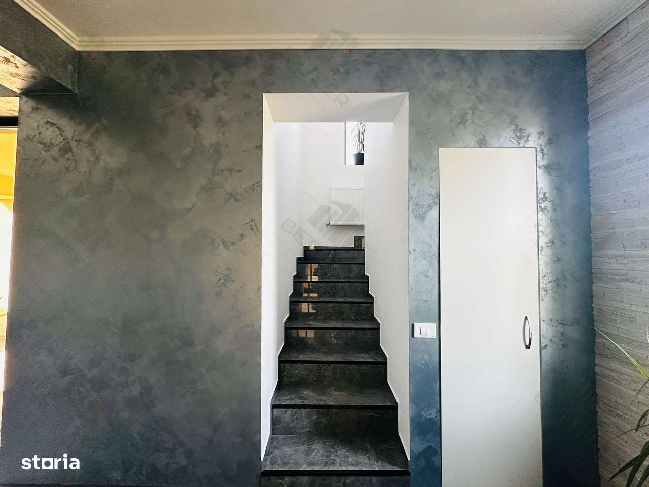 Casă individuală P+1E – 4 camere, 2 băi – Finisata, Mobilată & Utilată-9