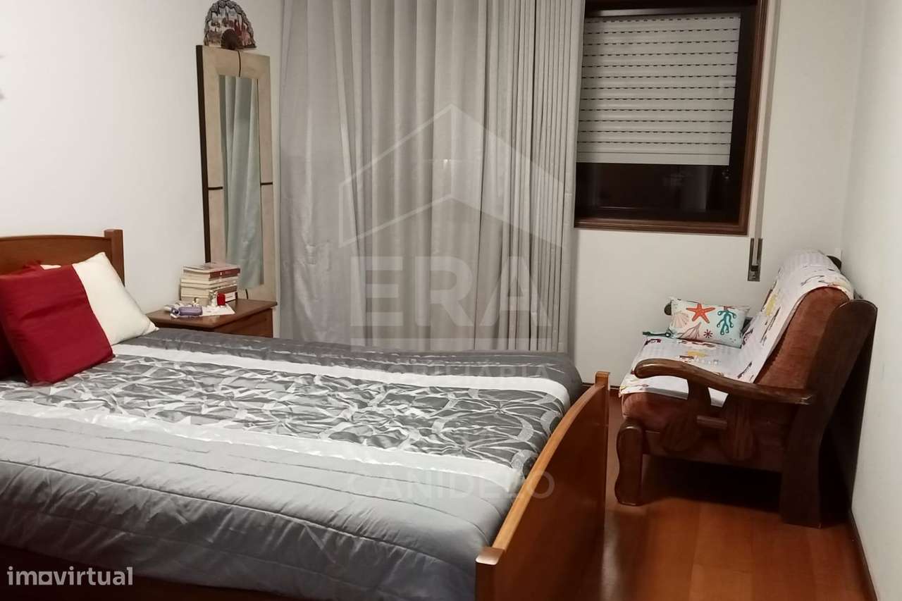 T2+1 no Centro de Vilar de Andorinho!-7