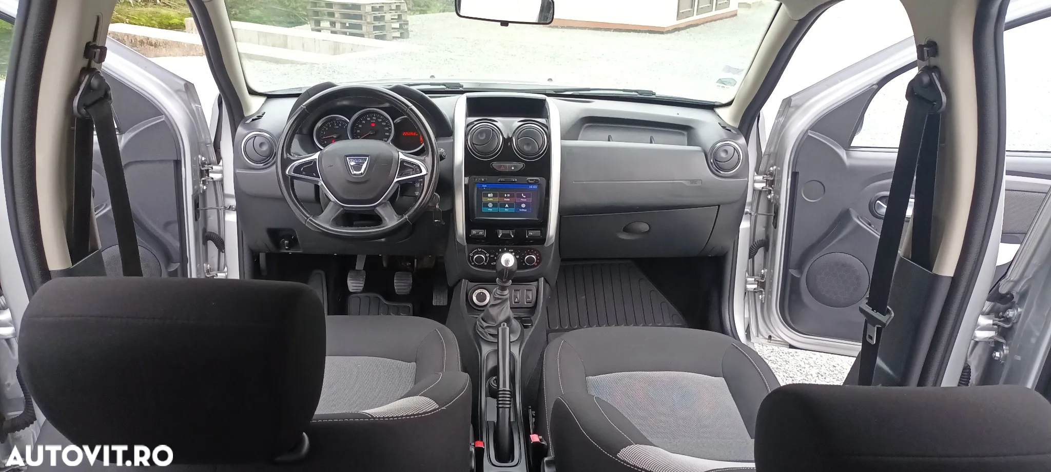 Dacia Duster dCi 110 FAP 4x4 Prestige - 5