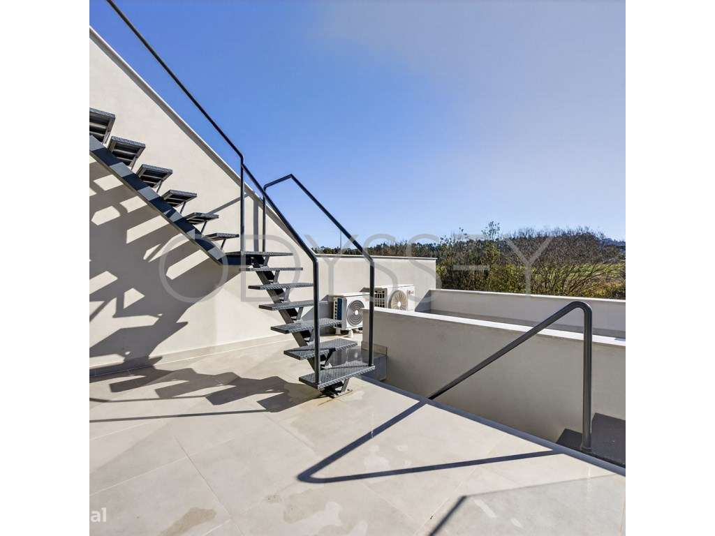 Moradia Isolada T4 Venda Caldas da Rainha-26